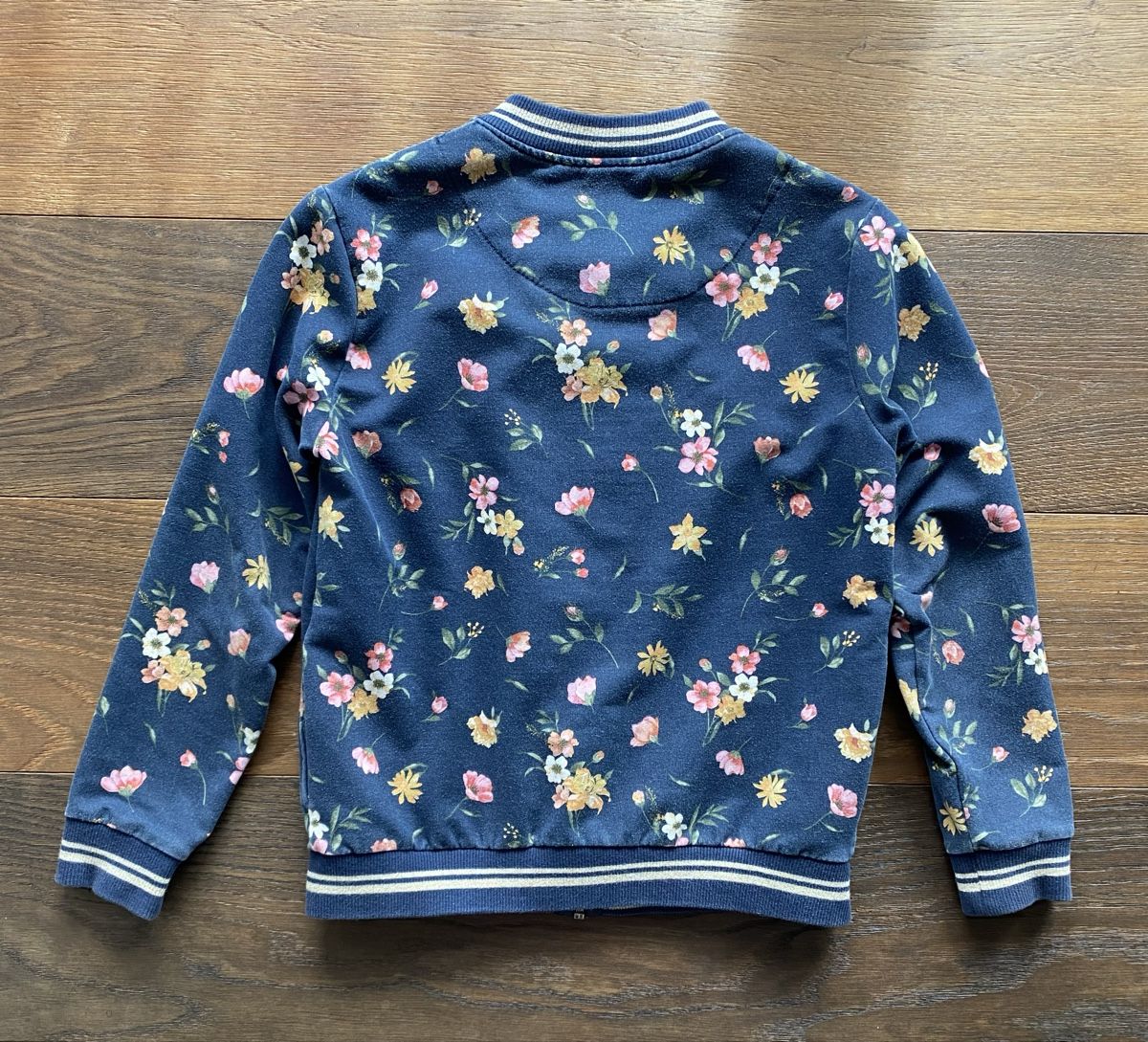 Maglioni & Felpe: Sweatjacke – Usato da Pfäffikon ZH venduto da aveo14 1