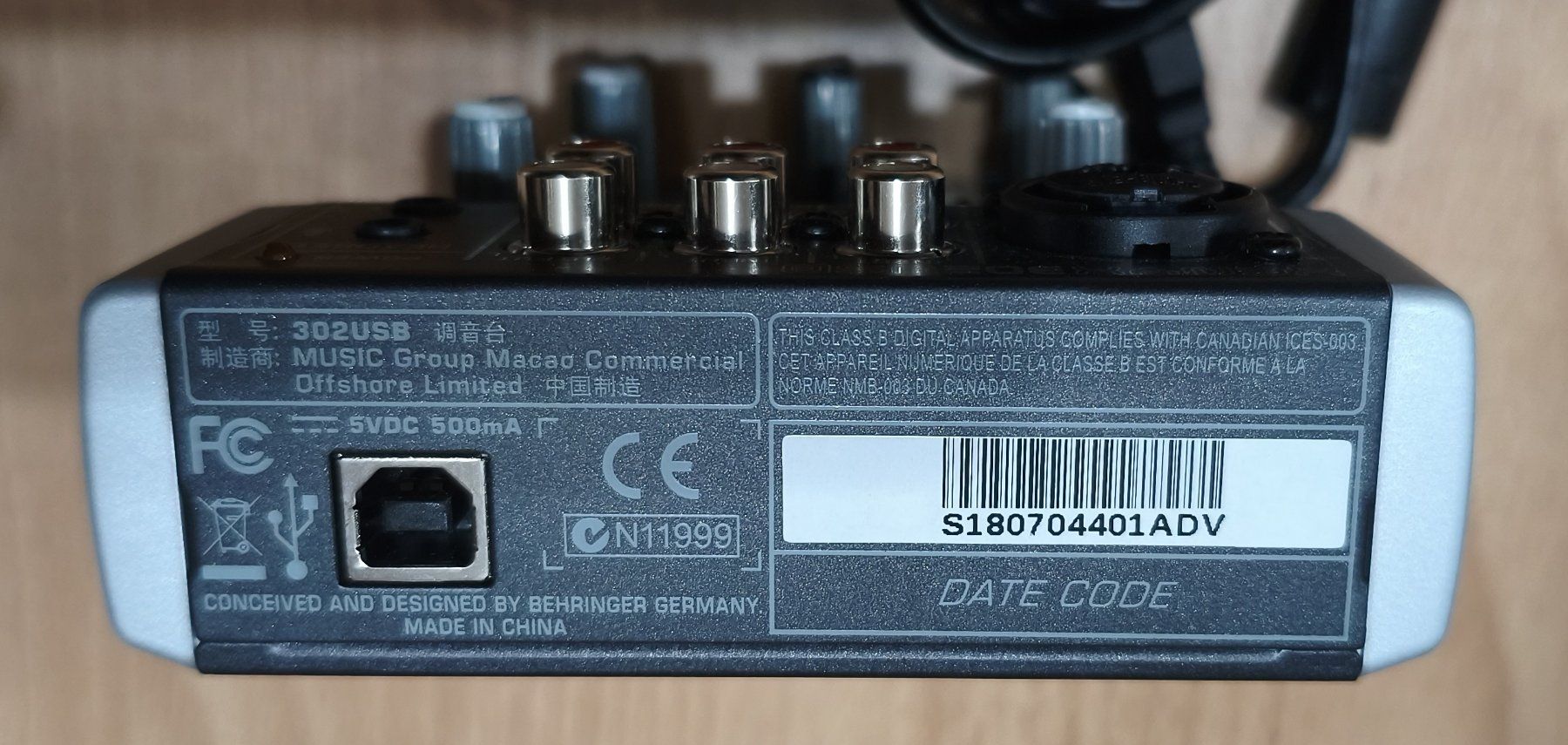 Behringer Console di mixaggio: Behringer Xenyx 302USB mixer – Usato da Cheyres venduto da Alex60 1