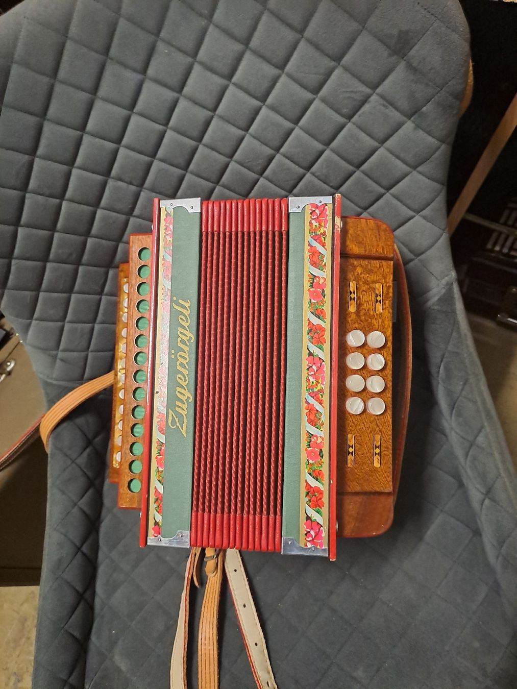 Musikinstrumente: zuger orgeli Klein model super orgeli – Gebraucht aus Villeneuve von BibiVintage 4