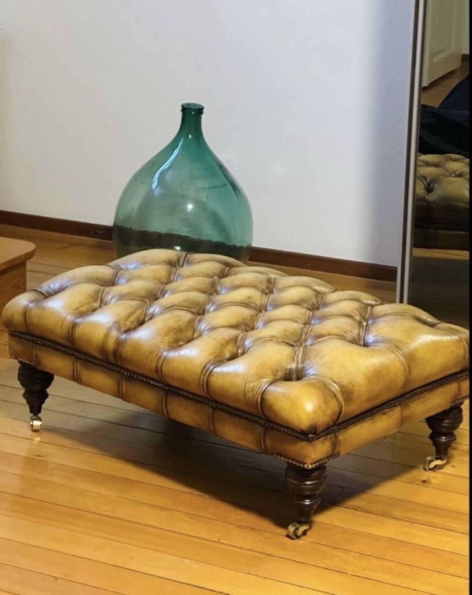 Stühle: Chesterfield  Leather poof – Gebraucht aus Vevey von ledidream 3