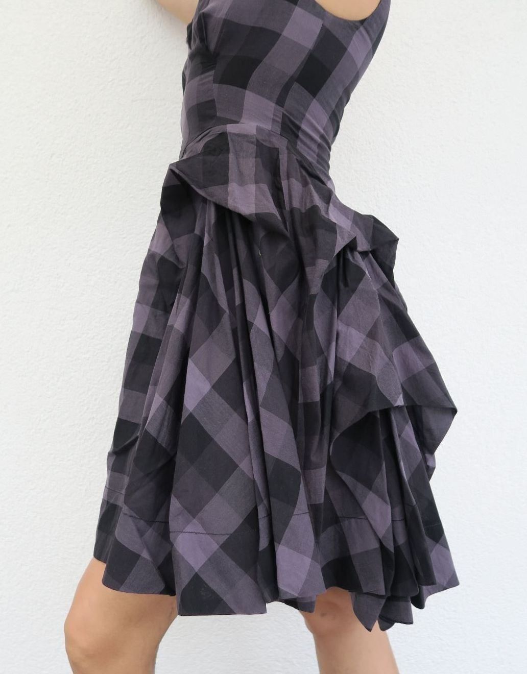 Allsaints Kleider: ALLSAINTS : Robe carrelée "crinoline" 36-38 – Neu (gemäss Beschreibung) aus Petit-Lancy von lilycerise
