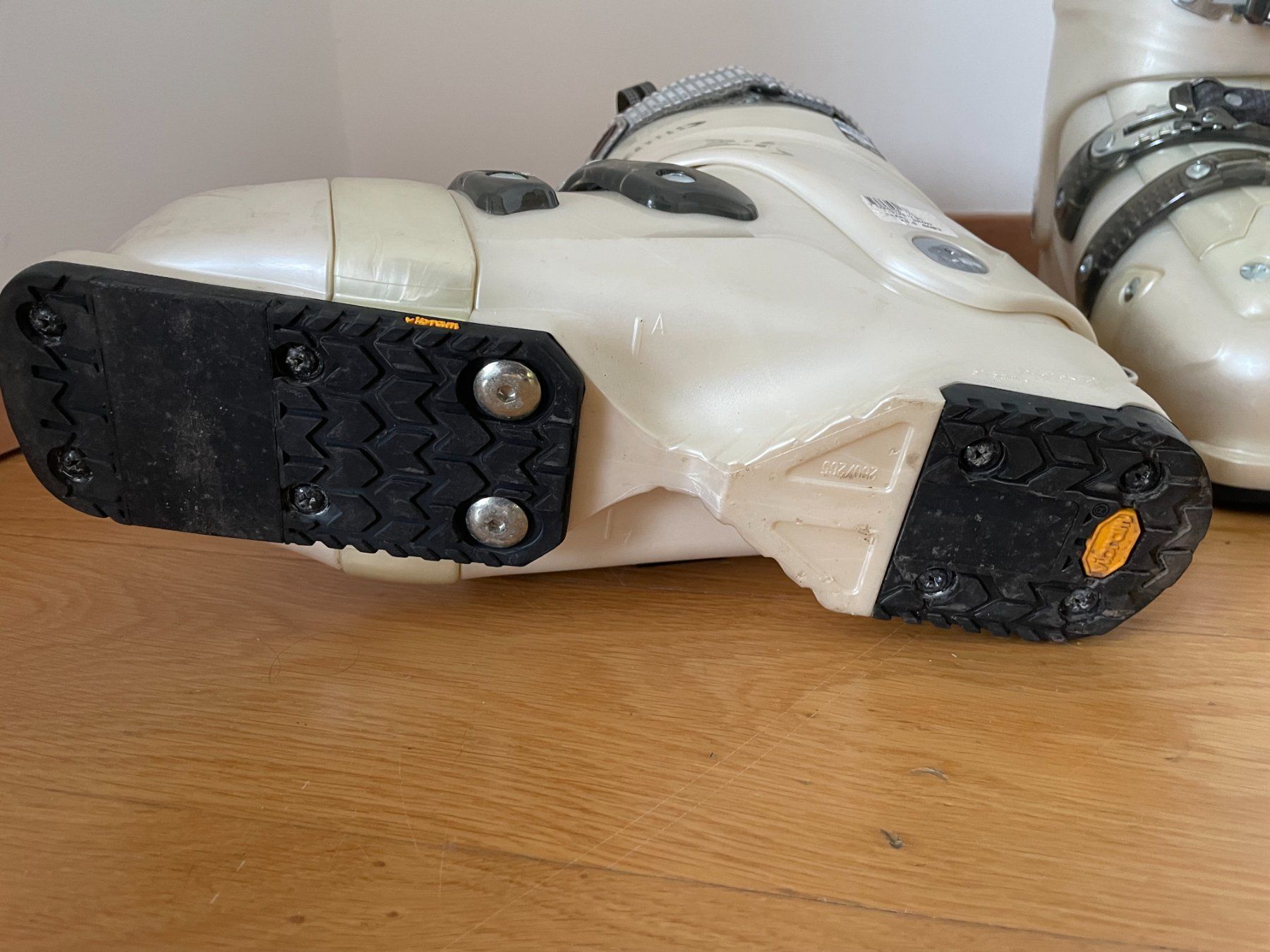 Head Damenschuhe: Chaussures de ski Head i Type 12 - taille 26.5 - 41 1/3 – Gebraucht aus Petit Lancy von gil_hr6v 7