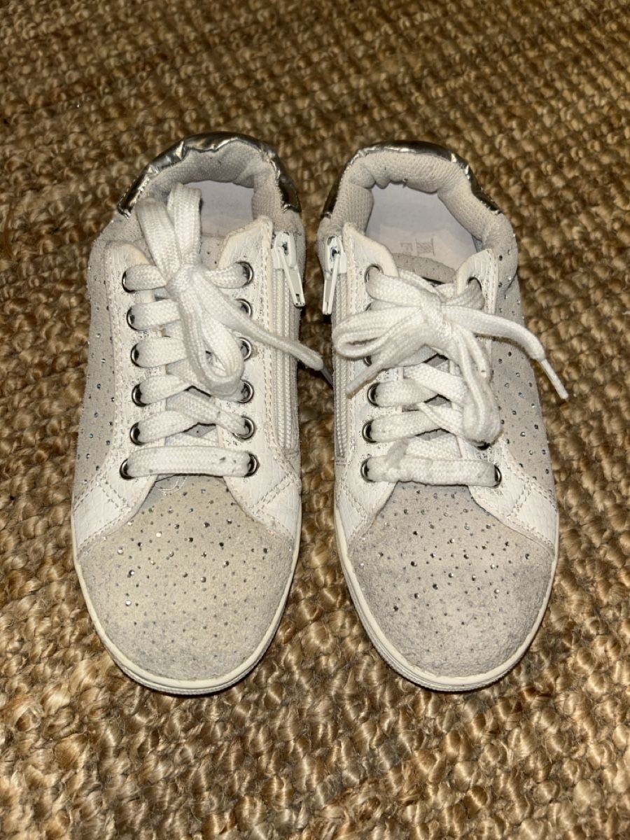 Scarpe per ragazze: Glitzerschuhe/Sneaker Gr.33 – Usato da Dottikon venduto da cimar