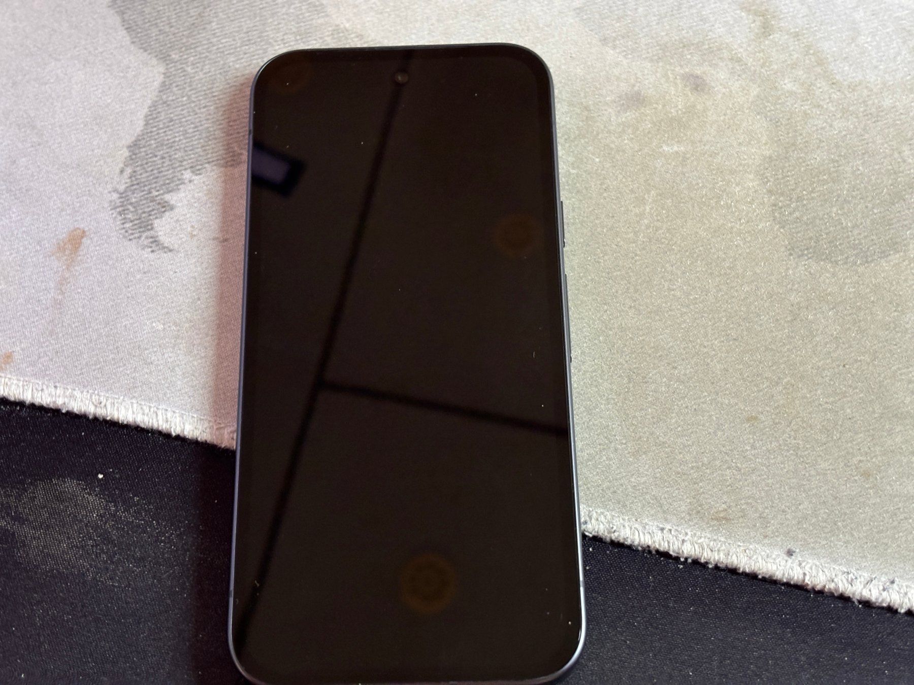Google Telefoni cellulari / Smartphones: Google Pixel 9a 128Gb#30 – Usato da Au SG venduto da bah_6f5w