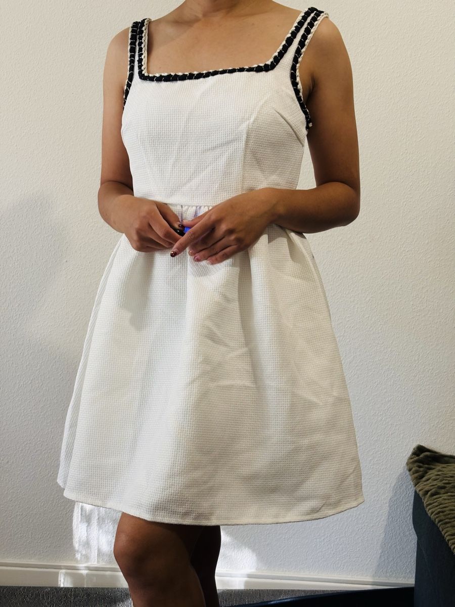 Kleider: Dress – Neu (gemäss Beschreibung) aus Confignon von Second_Hand_Ch 4