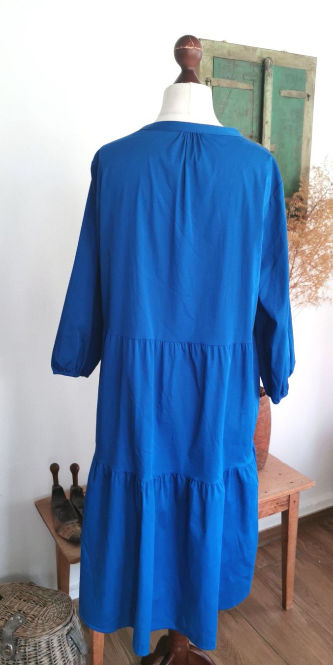 Kleider: Darling Harbour Royalblaues Kleid Gr. 44 – Gebraucht aus gachnang von tibus1 2