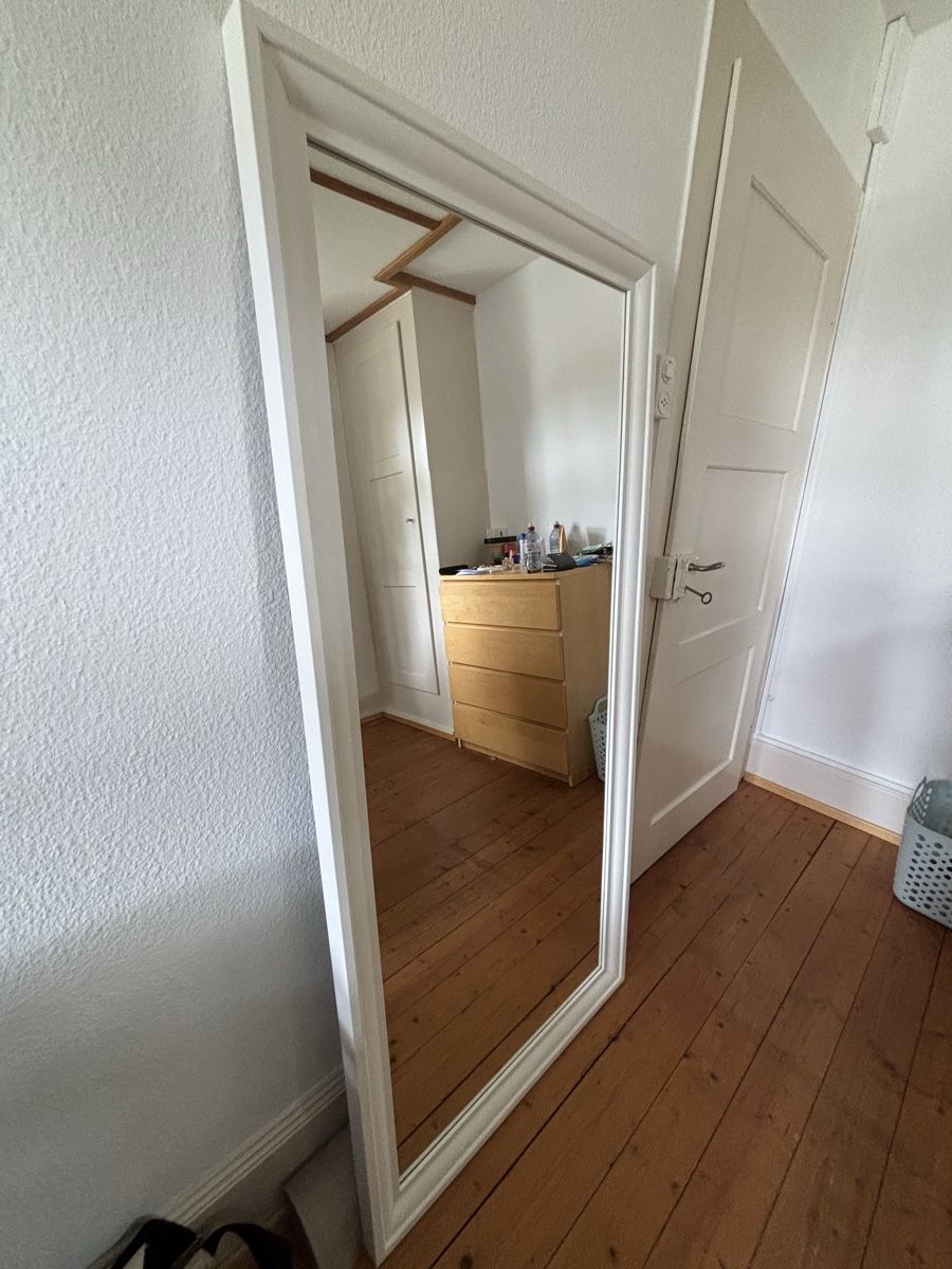 Specchi: Large White Full Length Mirror – Usato da Zürich venduto da ioa_tds8 2