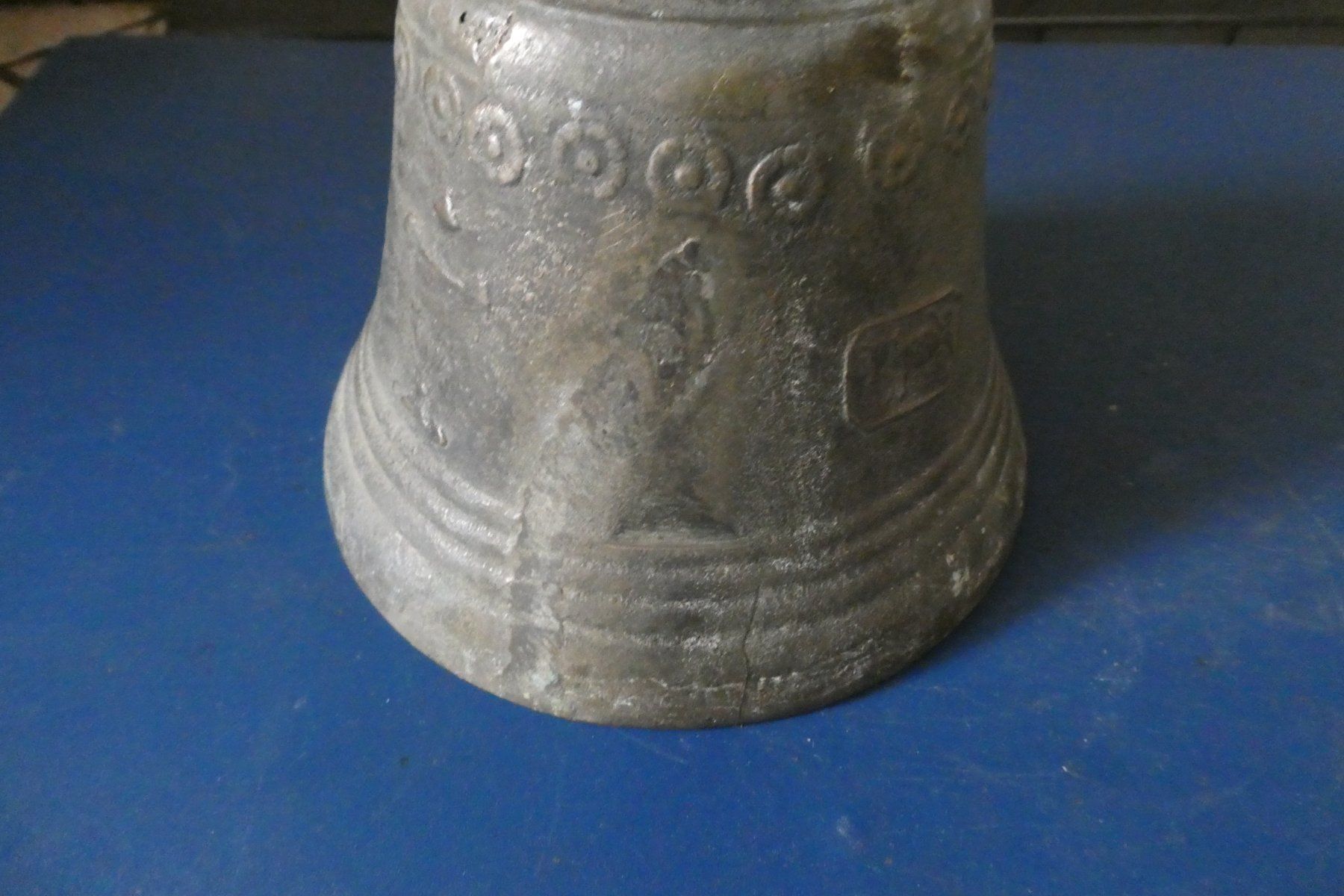 Campanacci mucche: cloche ancienne U.S – Usato da Fontaines NE venduto da monloisir 2