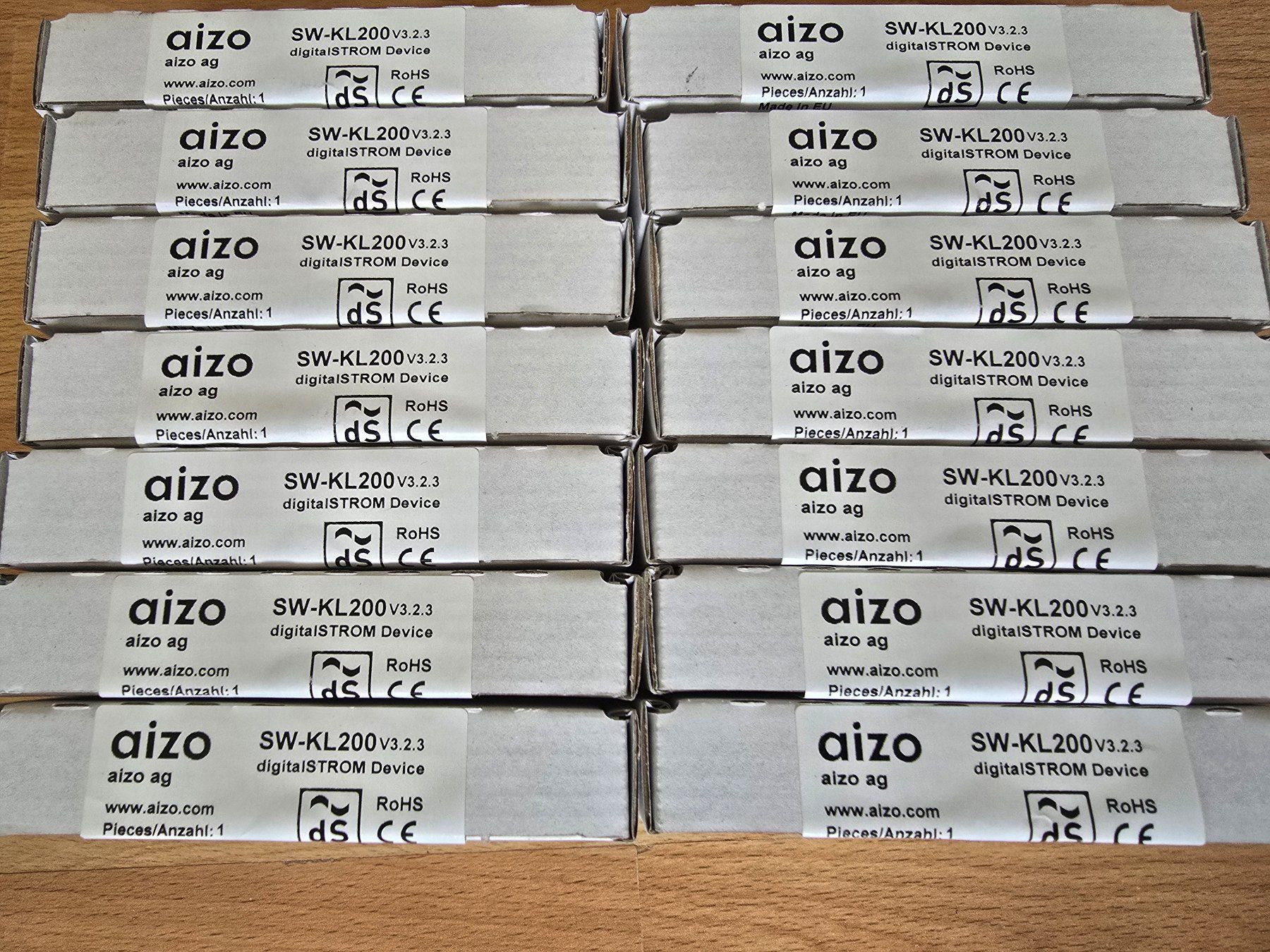 DigitalSTROM Componenti elettronici: Digitalstrom SW-KL200 schwarze Klemme – Nuovo e nell'imballaggio originale da Olten venduto da Triologyblue 1