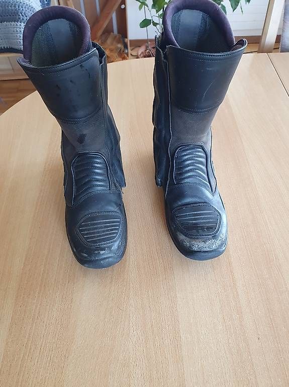 Lots de vêtements: Motorradausrüstung – D'occasion à Ittigen par Kalkrohr 4