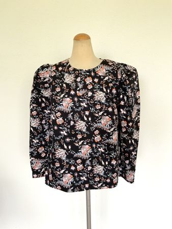 Ted Baker blouse, Size 4, (EU 40).Floral design.
