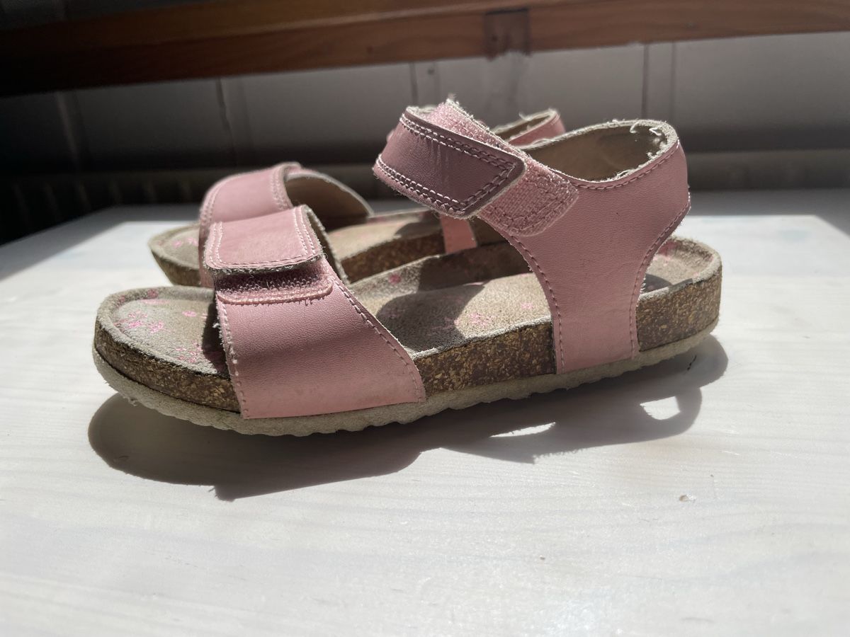 Scarpe per ragazze: Sandalen Gr. 27 – Usato da Weinfelden venduto da Maurii15 1