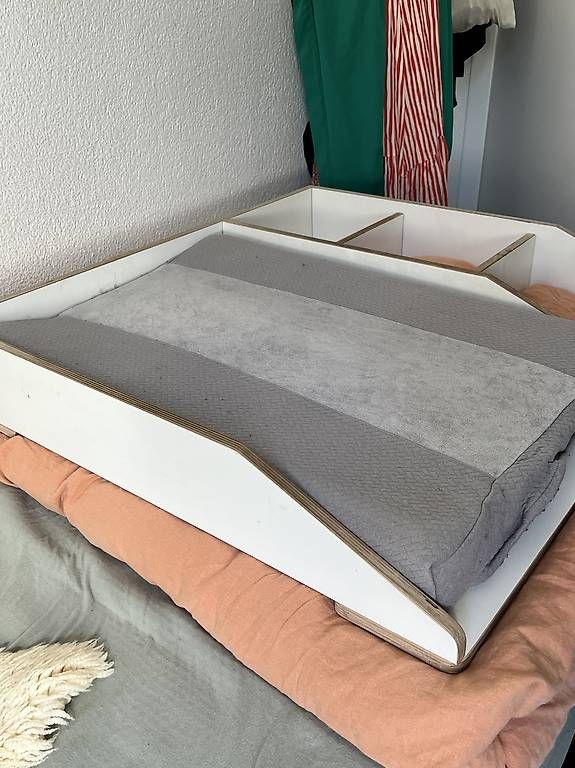 Fasciatoi & Accessori: mobile bambini  – Usato da Monte Carasso venduto da GloriaHangar11