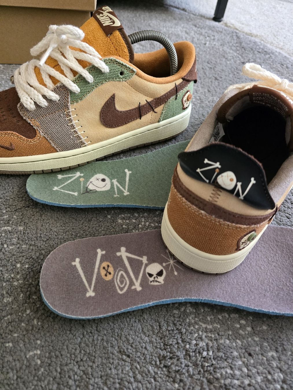 Scarpe da uomo: Jordan 1 Low Voodoo – Nuovo (secondo la descrizione) da Bôle venduto da A_Kickstory 2