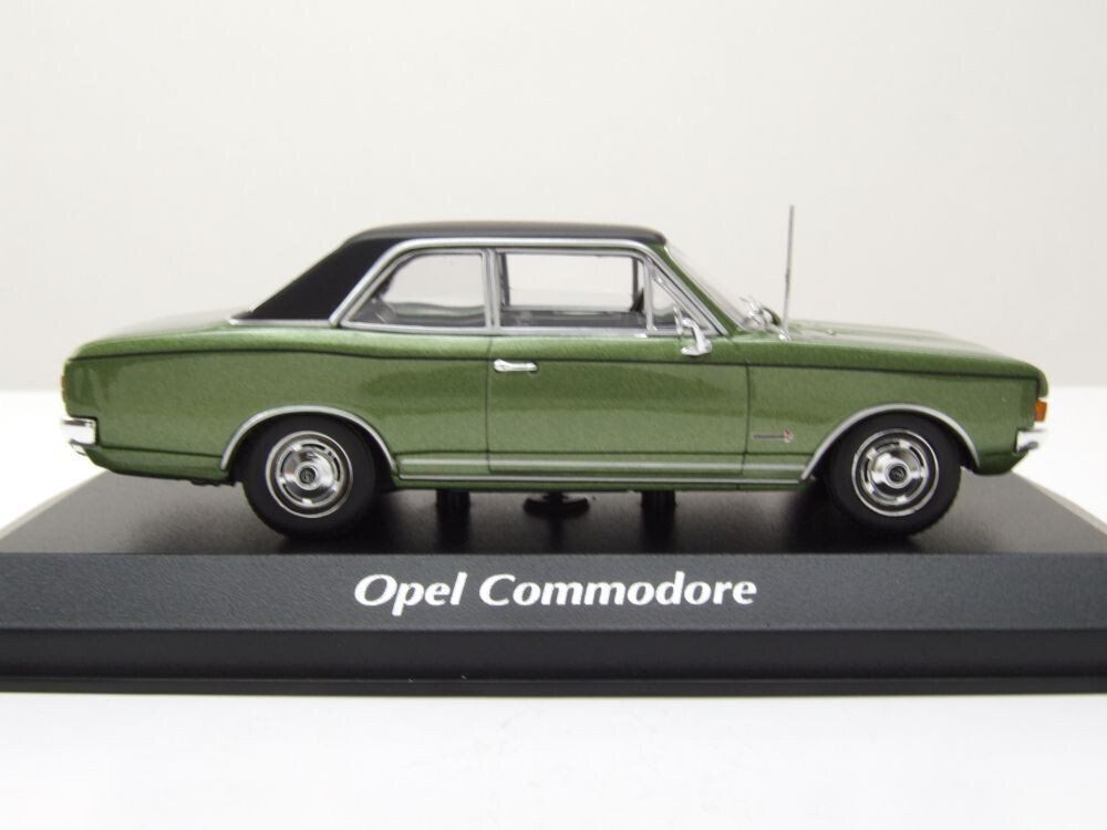 Opel Modellini d'auto: Opel Commodore (1970) – Nuovo e nell'imballaggio originale da Flawil venduto da Imperiosud 3