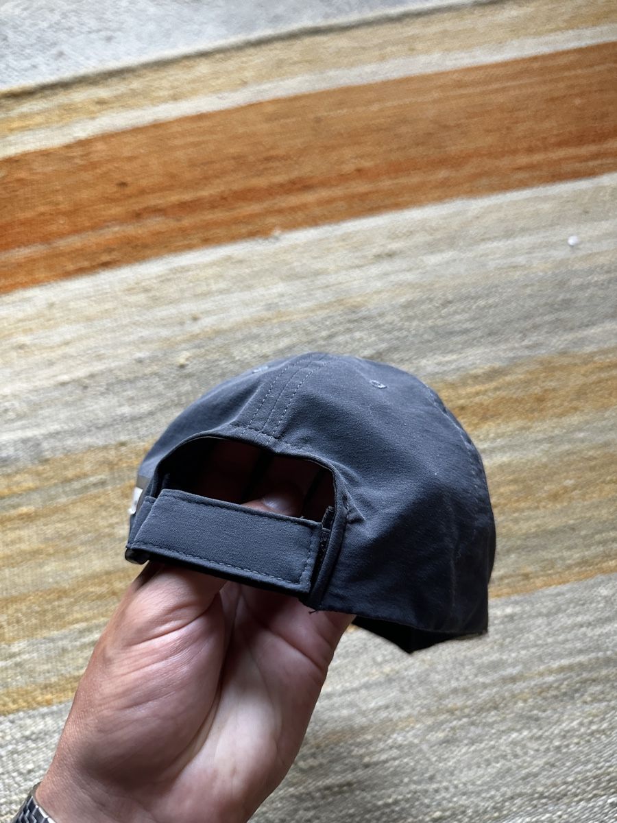 Satisfy Copricapi, berretti & cappellini: Satisfy Running Cap – Usato da Villars-Burquin venduto da Iliasso 3