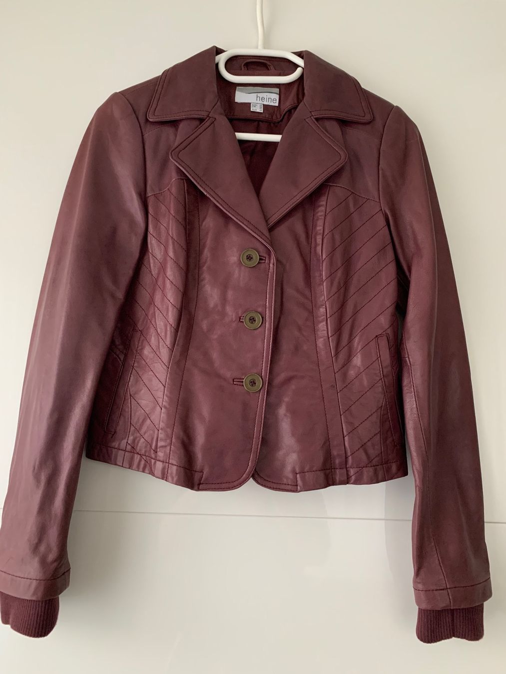 Heine Giacche: Lederjacke Damen – Usato da Waltenschwil venduto da Schmetterling2015