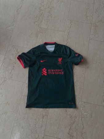 Liverpool Auswärtstrikot 22/23, Grösse M, Top Zustand!