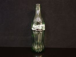1 kleine alte Flasche COCA-COLA CLASSIC CASH REFUND