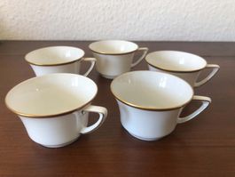 5 tasses Seltmann Weiden porcelaine avec bordures dorées.
