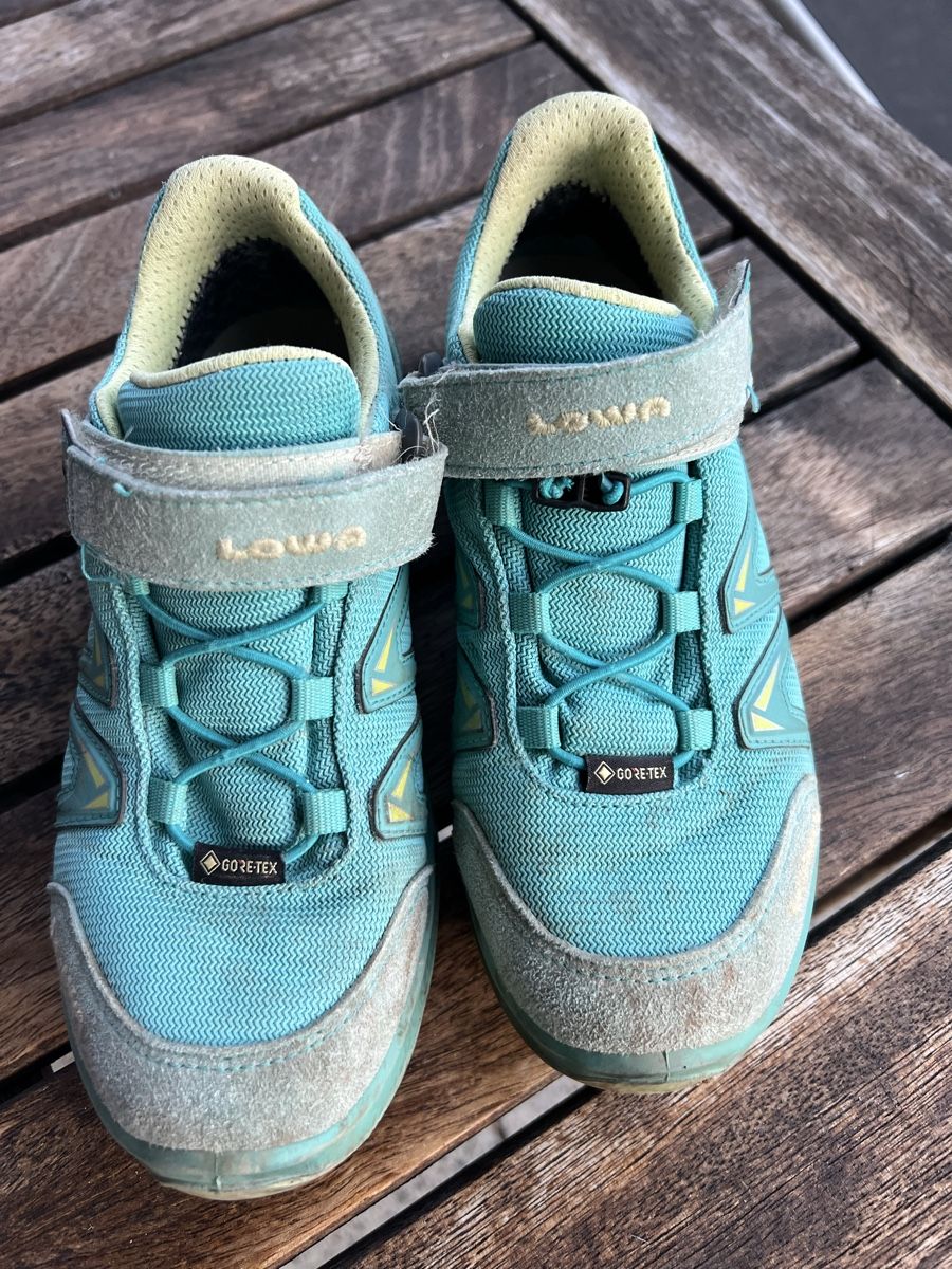 Lowa Scarpe per ragazzi: Lowa GTX 35 – Usato da Glattbrugg venduto da HUAKK