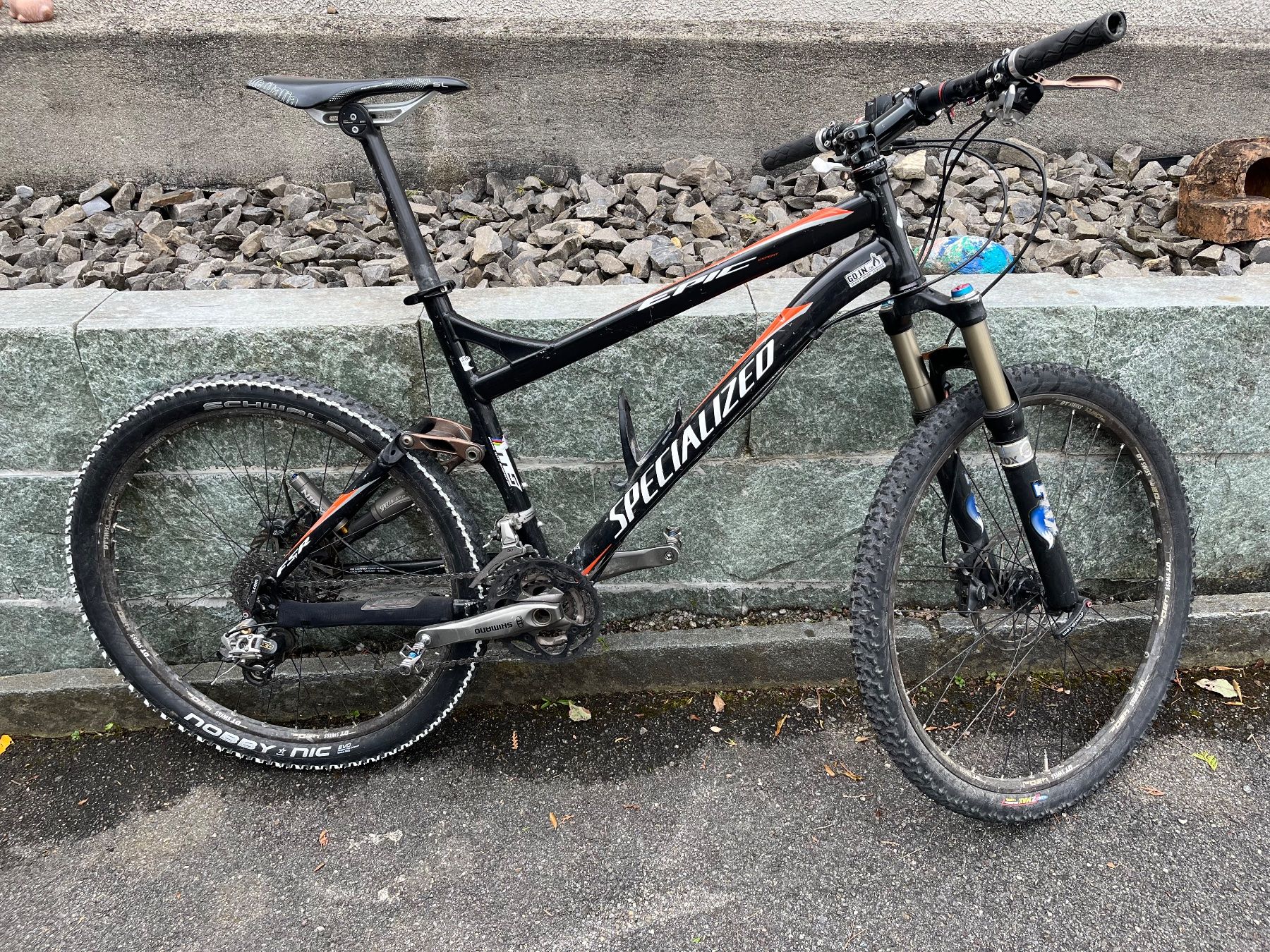 Specialized Velos: Specialized Epic Expert 2006, Grösse L – Gebraucht aus Küssnacht am Rigi von sidler790 5