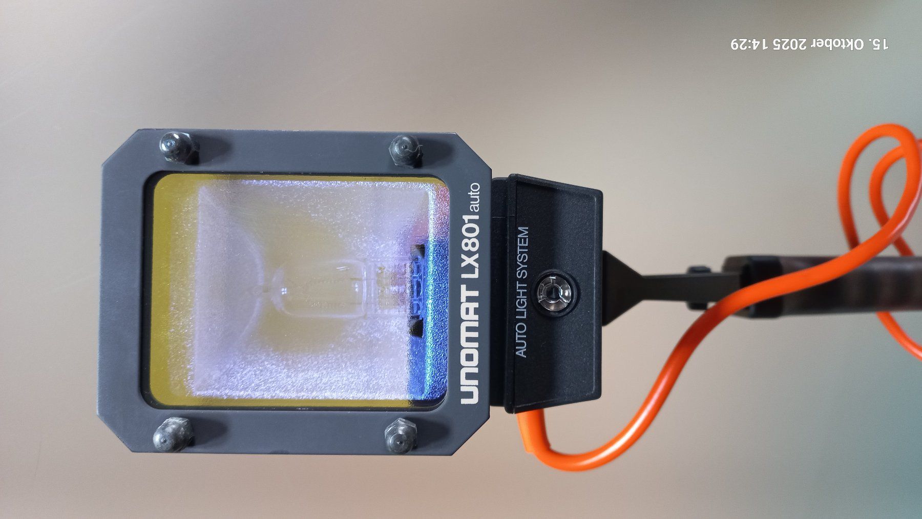Lampade: Unomat LX808 auto – Usato da Heimiswil venduto da Jleuen