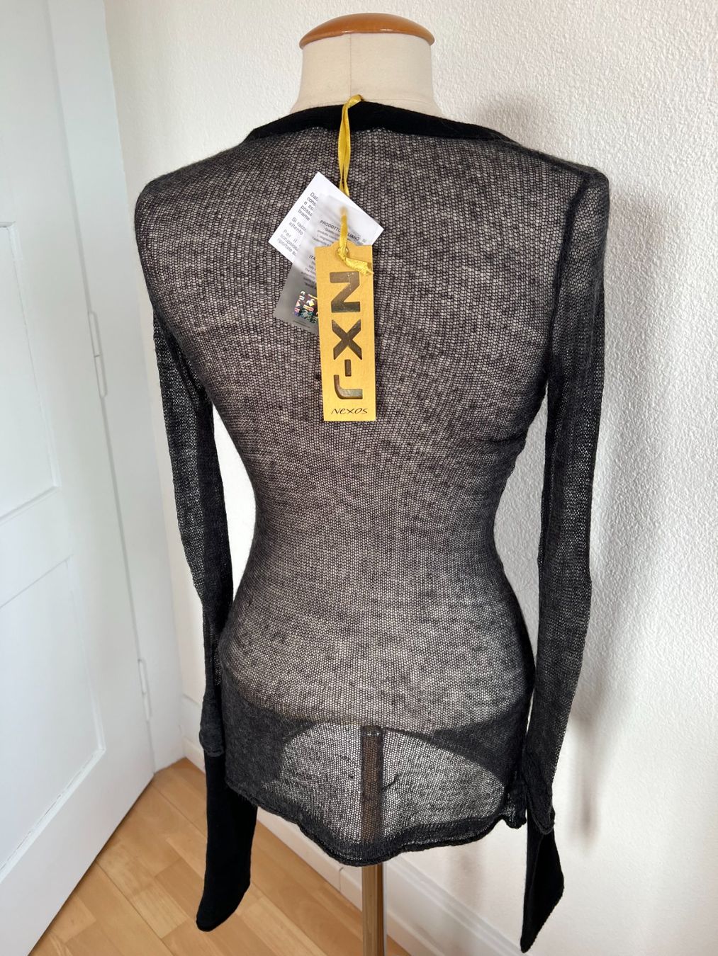 Maglioni & Felpe: NEXOS Damen Pullover, transparent in Gr. S, Schwarz, NEU – Nuovo e nell'imballaggio originale da Worb venduto da farben20zauber 2