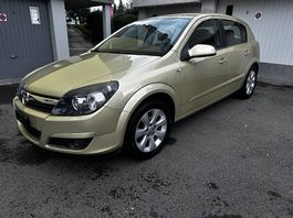 Opel Astra 1.8 Benzin sehr gepflegt top zustand