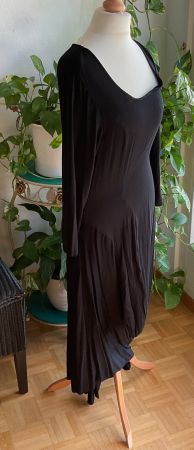 Sublime robe noire LAUREN VIDAL asymétrique et originale M/L