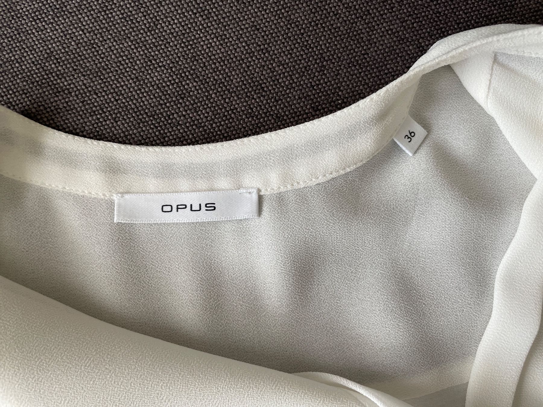 Opus Camicette: Elegante, weisse Bluse, Gr. S, Opus, Klassisch – Usato da Birsfelden venduto da Nic21 4
