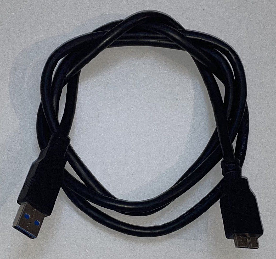 Cavi: USB Kabel mit USB-3.0-Micro-B-Stecker 1.2m – Usato da Cham venduto da fiopel