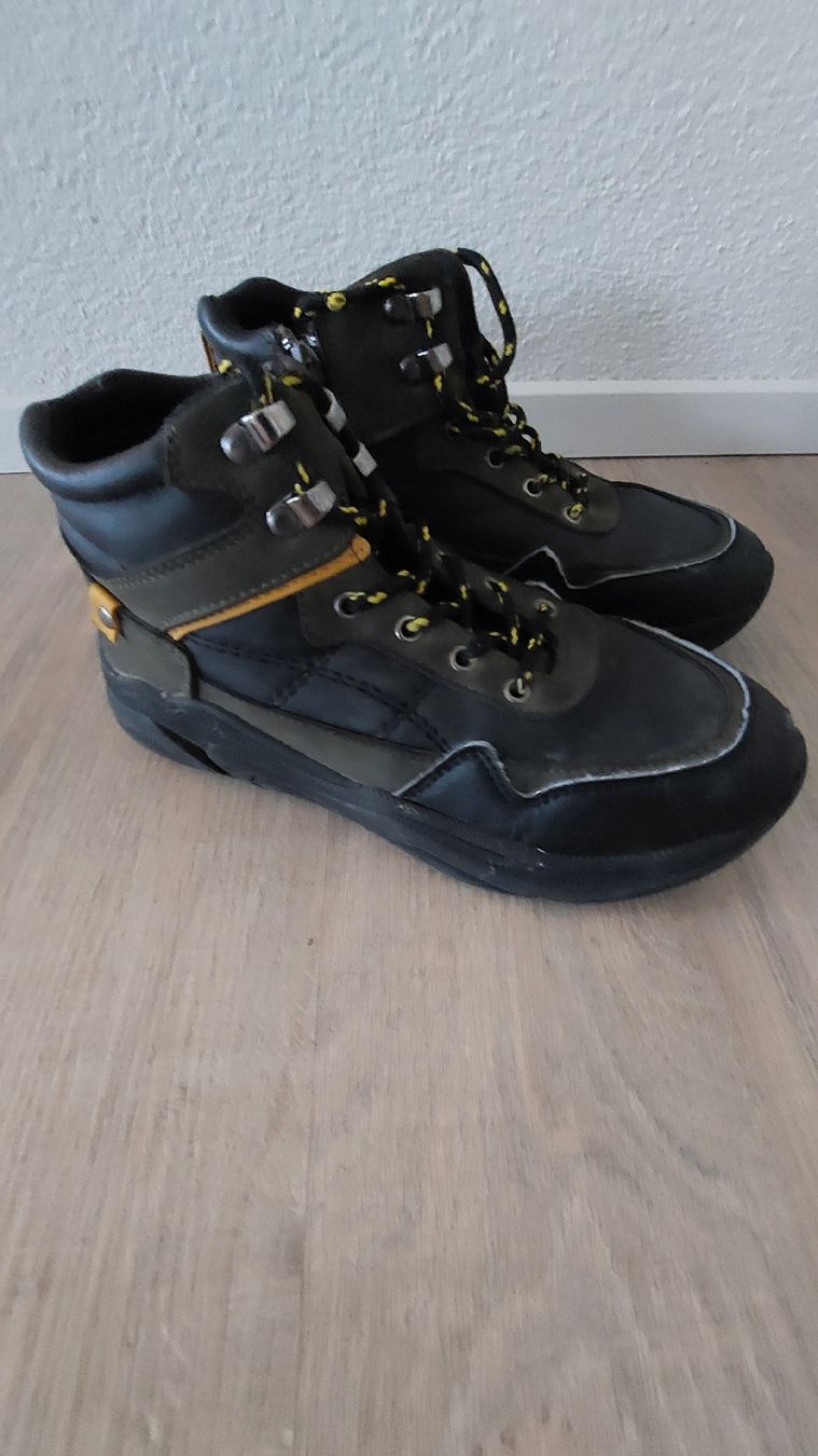 Scarpe per ragazzi: Wanderschuhe Junge Gr 33 – Usato da Egolzwil venduto da mobiledeluxe 7