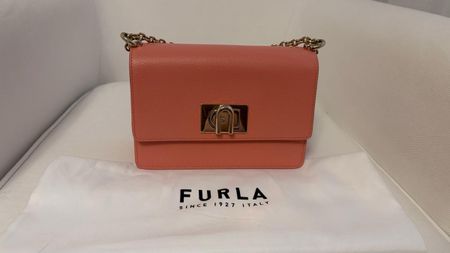 Furla crossbody 1927 coral - Coral Leather & Gold Chain