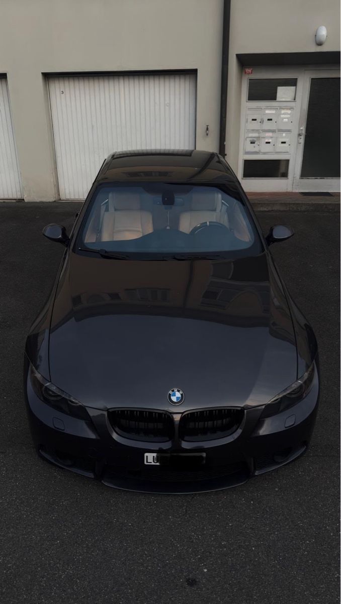 BMW Automobili: Cabriolet dunkelgrau 335i E93 M-Paket – Usato da Emmen venduto da VK-Retail 2