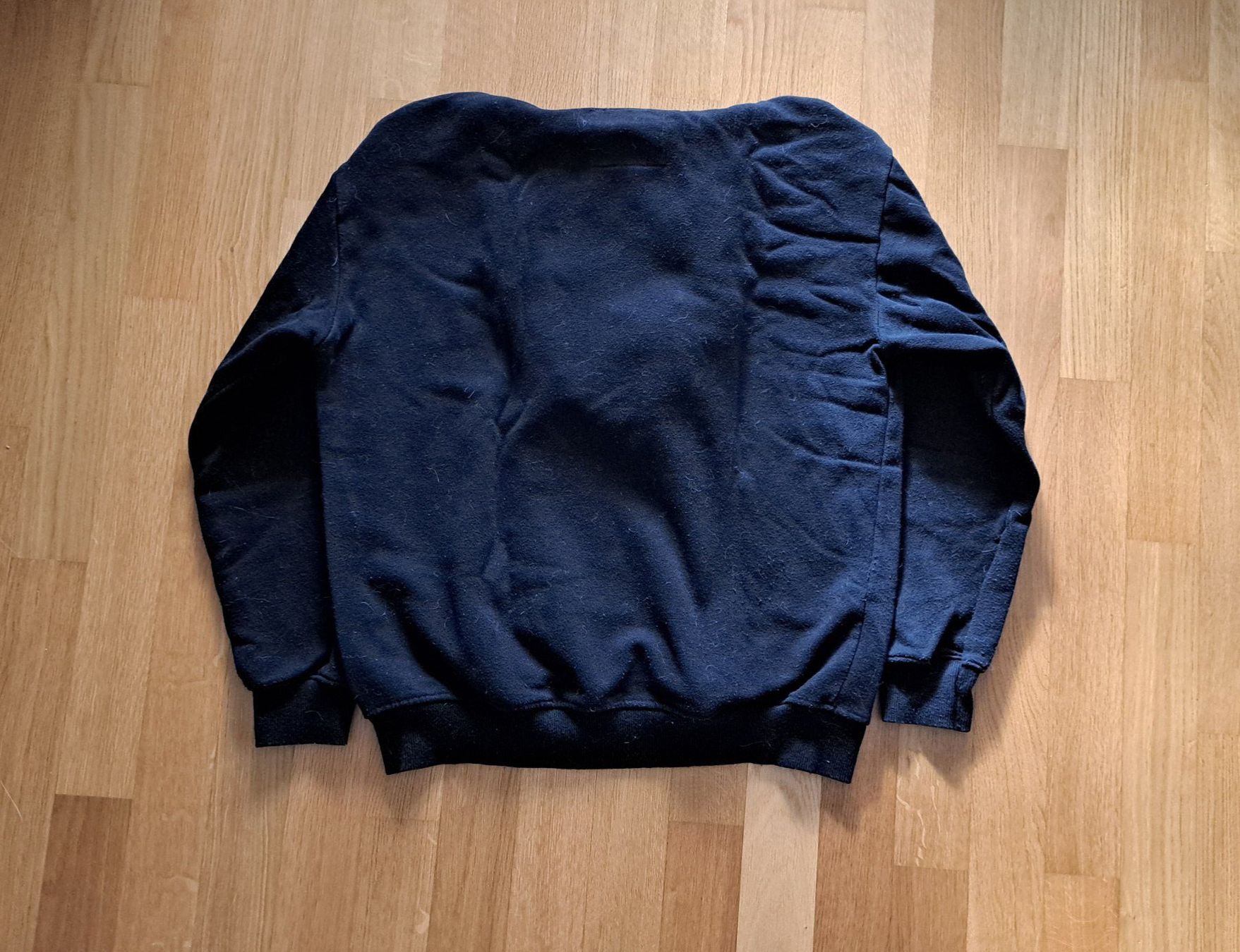 Pull&Bear Maglioni & Felpe: Marvel Hoodie mit Avengers Print – Usato da Frauenfeld venduto da chi_6xhf 4