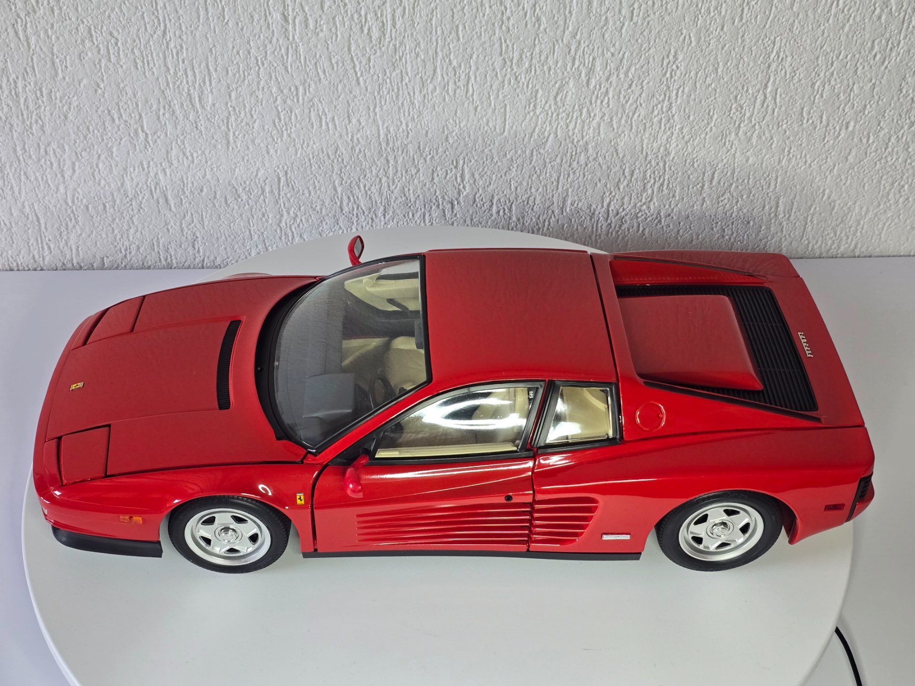 Pocher Modellini d'auto: Pocher - Rivarossi, Ferrari Testarossa, rot – Usato da Kloten venduto da Nicola2 2
