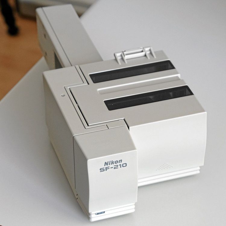 Nikon Slide Feeder SF210 Kaufen auf Ricardo