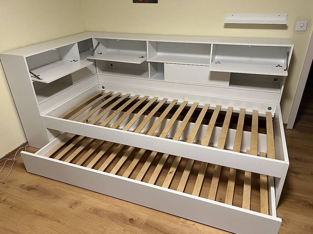 Letti:   Jugendbett Tschibo – Usato da Matzingen venduto da Fraenkiee0 1