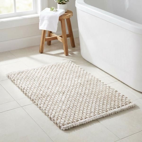 Teppiche: Badematte / Badezimmerteppich beige/weiss – Neu (gemäss Beschreibung) aus Hedingen von Papimo 1