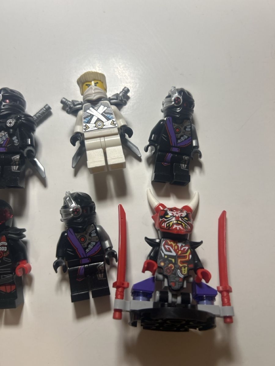 Lego Spielzeuge: Lego Ninjago Figuren – Gebraucht aus Zürich von ism_7wbp 2