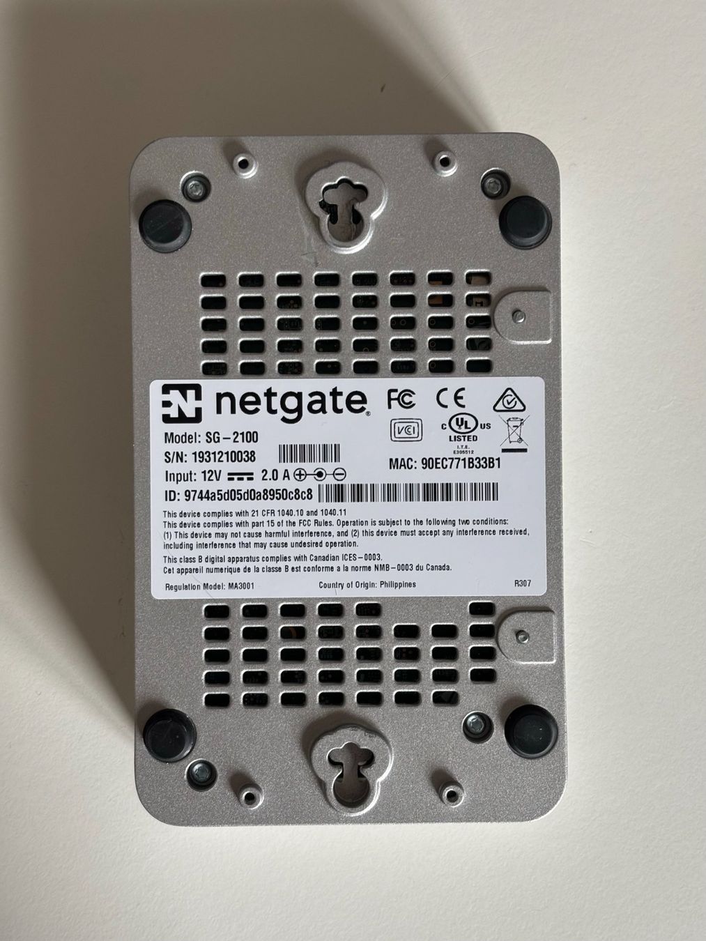 Netgear Firewall: Netgate 2100 pfSense+ Security Gateway – Usato da Romont FR venduto da Illuvatris 1