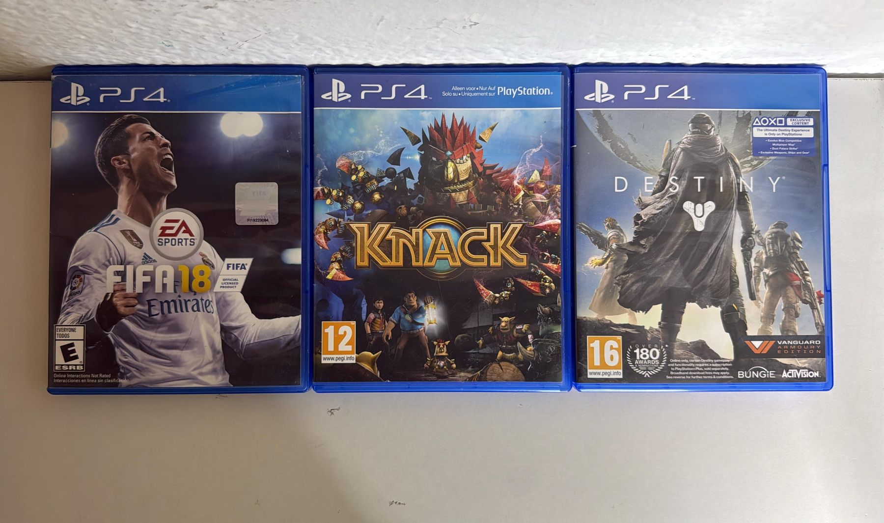 Sony Console: PS4 Slim 500GB mit 3 Spielen & Controller – Usato da Ehrendingen venduto da lax21 1