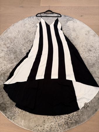 [NUOVO] Abito Lungo SPORTMAX Max Mara – Bianco e Nero 
