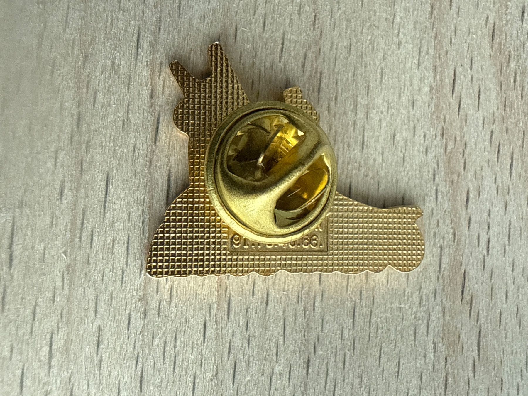 Placchette & Badge: Pin Orangina – Usato da Glattbrugg venduto da Schweigmatt 1