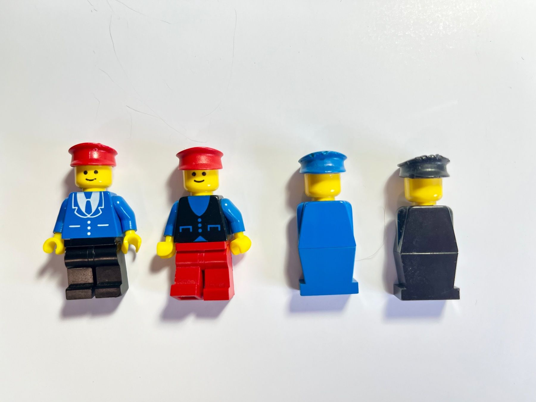 Lego Giocattoli: Lego 4 Eisenbahnfiguren – Usato da Mont sur Rolle venduto da uttin