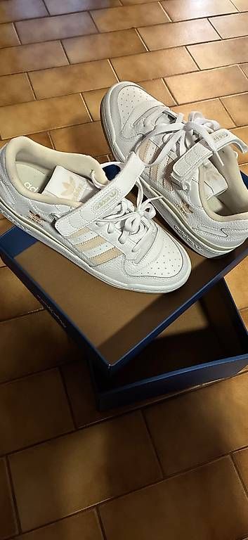 Scarpe da uomo: Adidas  – Nuovo e nell'imballaggio originale da Pully venduto da mar_l6q6