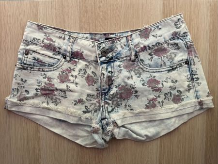 Taille 34 - Short jeans à fleurs - YES or NO