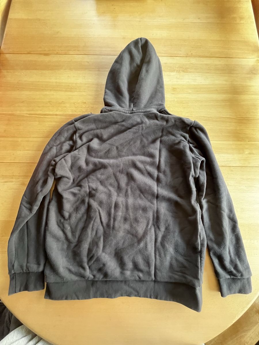 Adidas Pullover & Sweatshirts: Adidas Hoodie, Gr. M – Gebraucht aus Kirchdorf BE von Noa_ 1