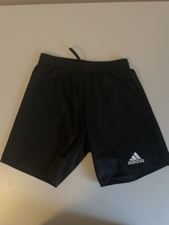 Adidas Sportshorts AEROREADY, schwarz, XS - Top Zustand!